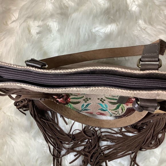 Ariat Western Women Tote Bag Fringe Floral Concealed Carry Brown Embroidered NWT - Picture 6 of 13
